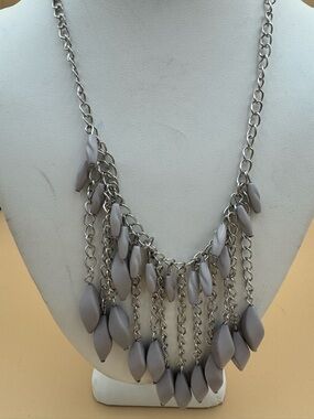 Women's Silver Chain Necklace with Lilac Bead Drops. 109